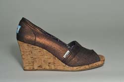 TOMS wedge
